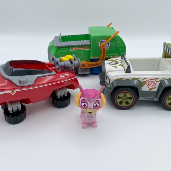 Paw Patrol Sea Patrol Vehicle, Recycle Truck, Jungle Jeep & Skye Figure Lot of 4 - Picture 1 of 9